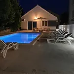 3 Bedroom In Casa vacanze *