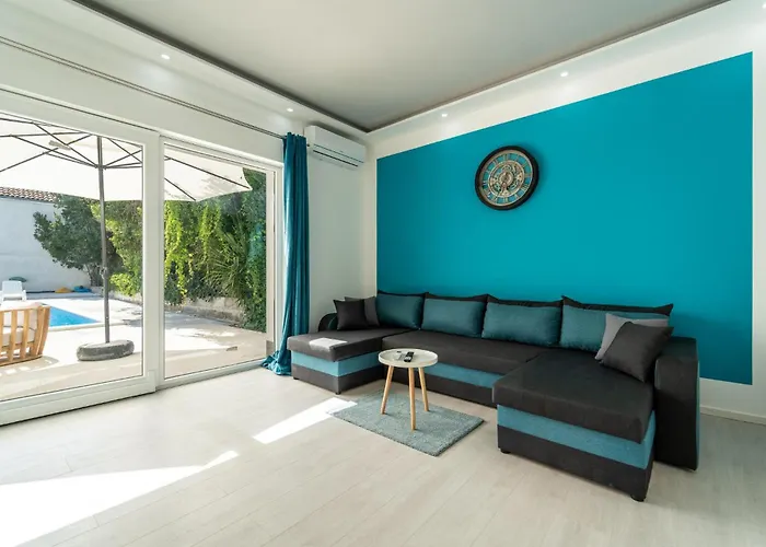Дом отдыха 3 Bedroom In