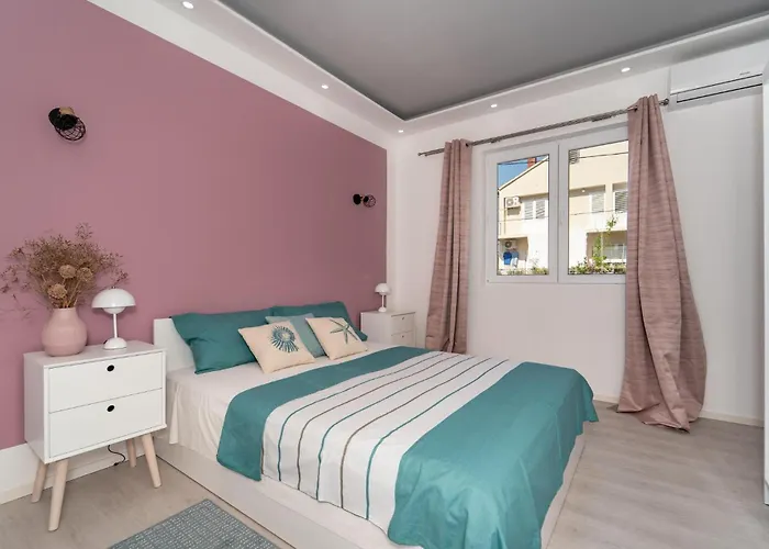 Feriehus 3 Bedroom In Biograd Na Moru